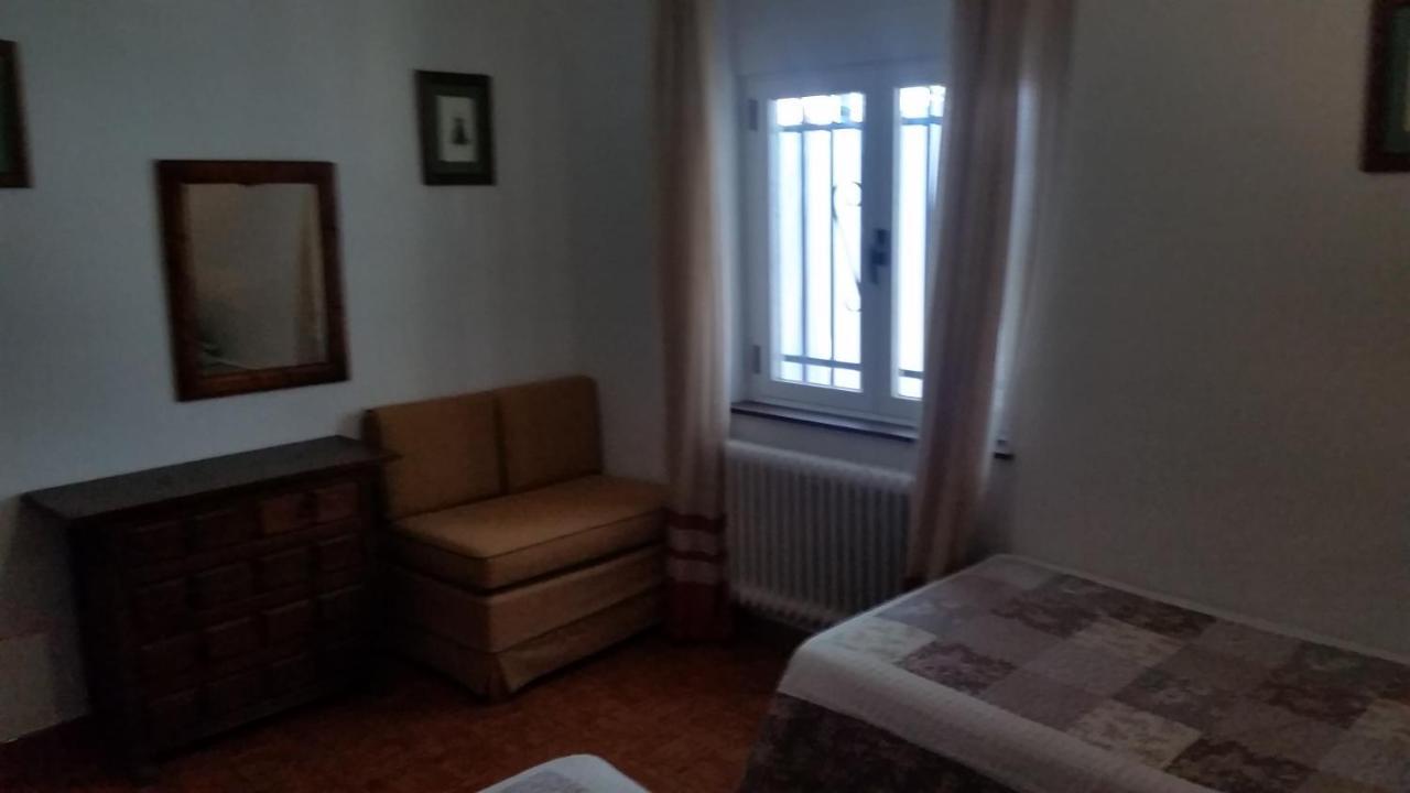 La Vista De Gredos III Guest House นาวาร์เรดอนดา เด เกรโดส ภายนอก รูปภาพ